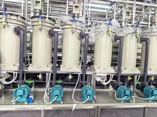 成套耐酸堿PP過濾機(jī)組落地交付，精工制造護(hù)航精密過濾