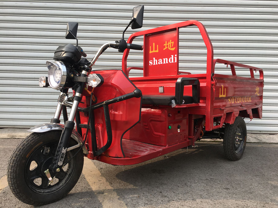 電動(dòng)三輪車(chē)